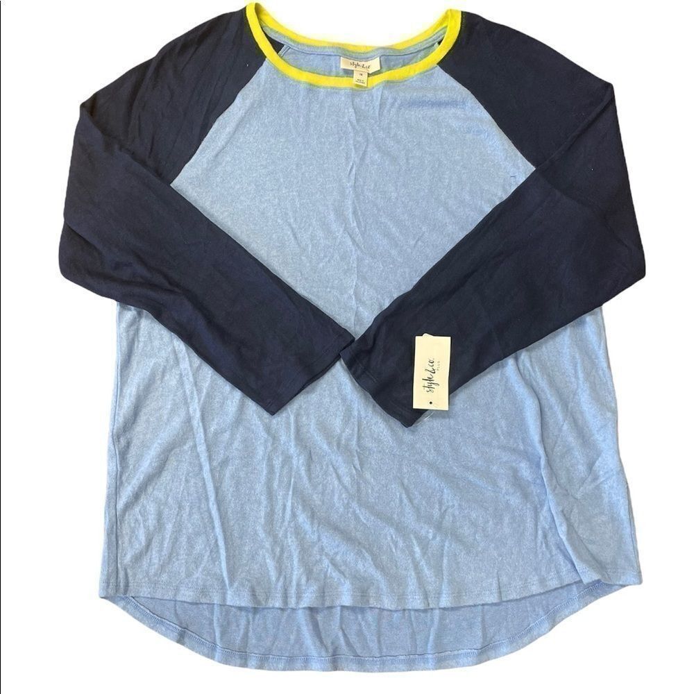 Style and Co. Top 